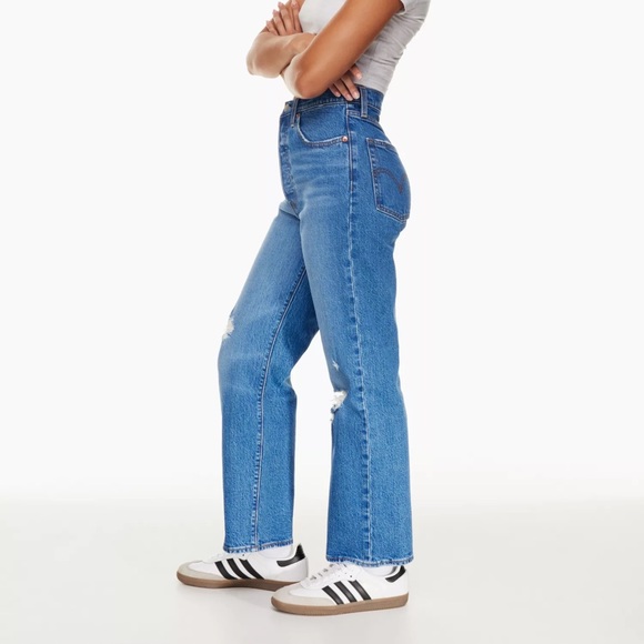 aritzia’s levi’s rib cage straight ankle jean SOLD - Picture 3 of 3